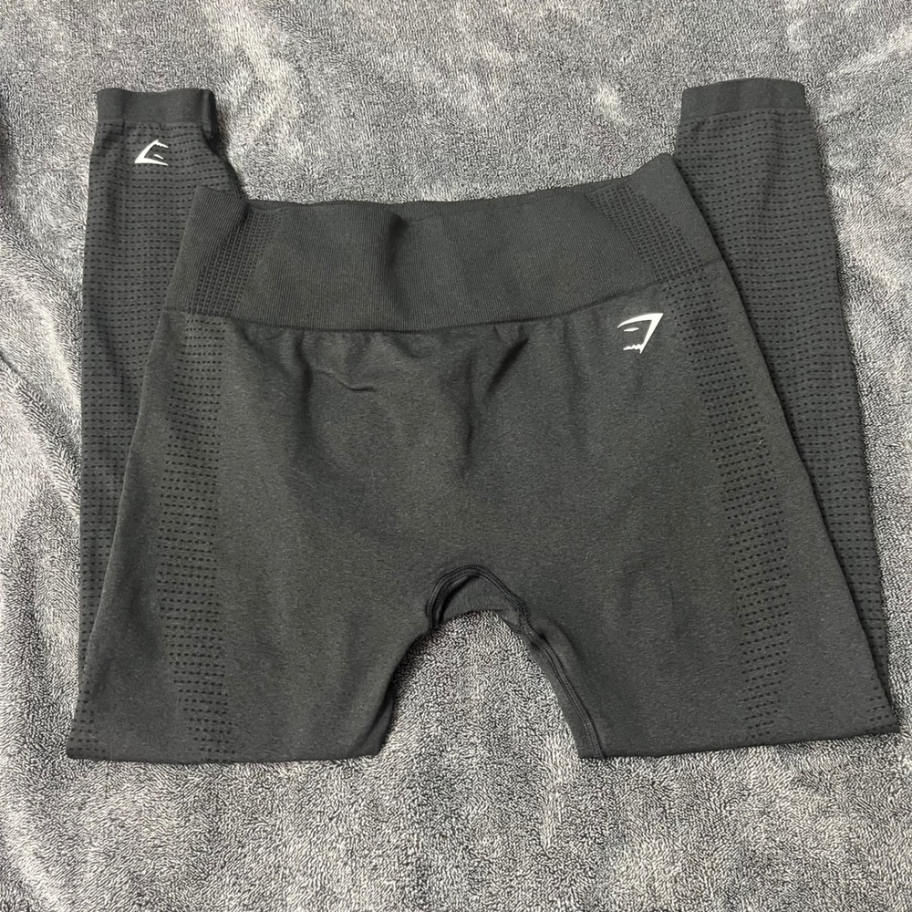 Gymshark Energy+ Seamless Leggings Black High Waisted Eyelet Mesh Workout